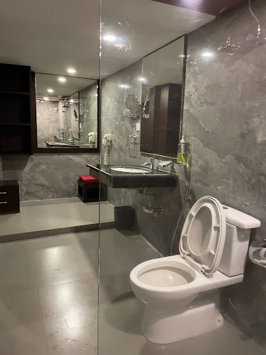 Tsg Emerald-bath-room